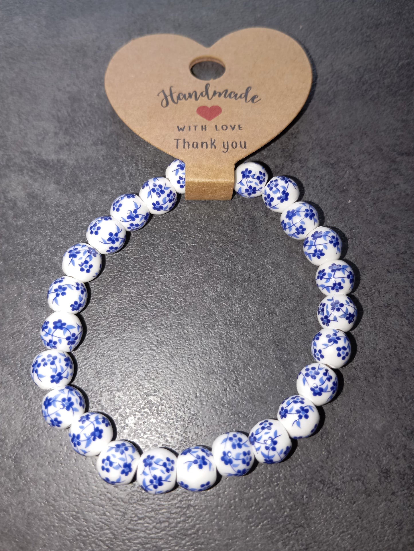 Armband Blumenmuster