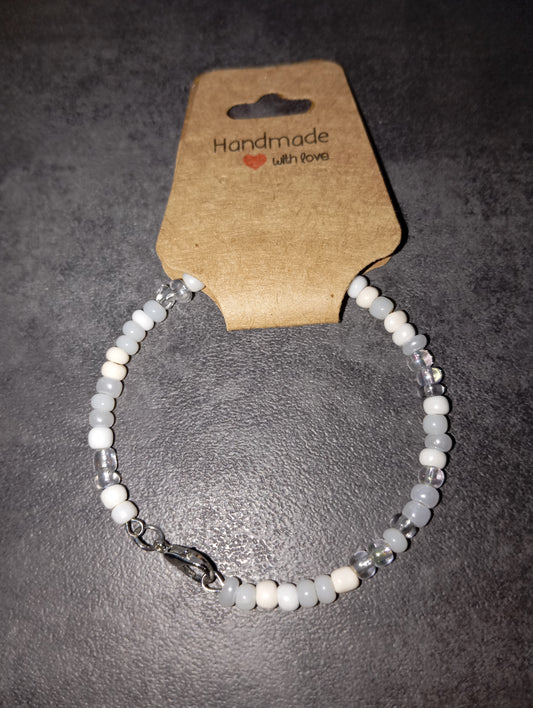 Armband weiß grau verstellbar