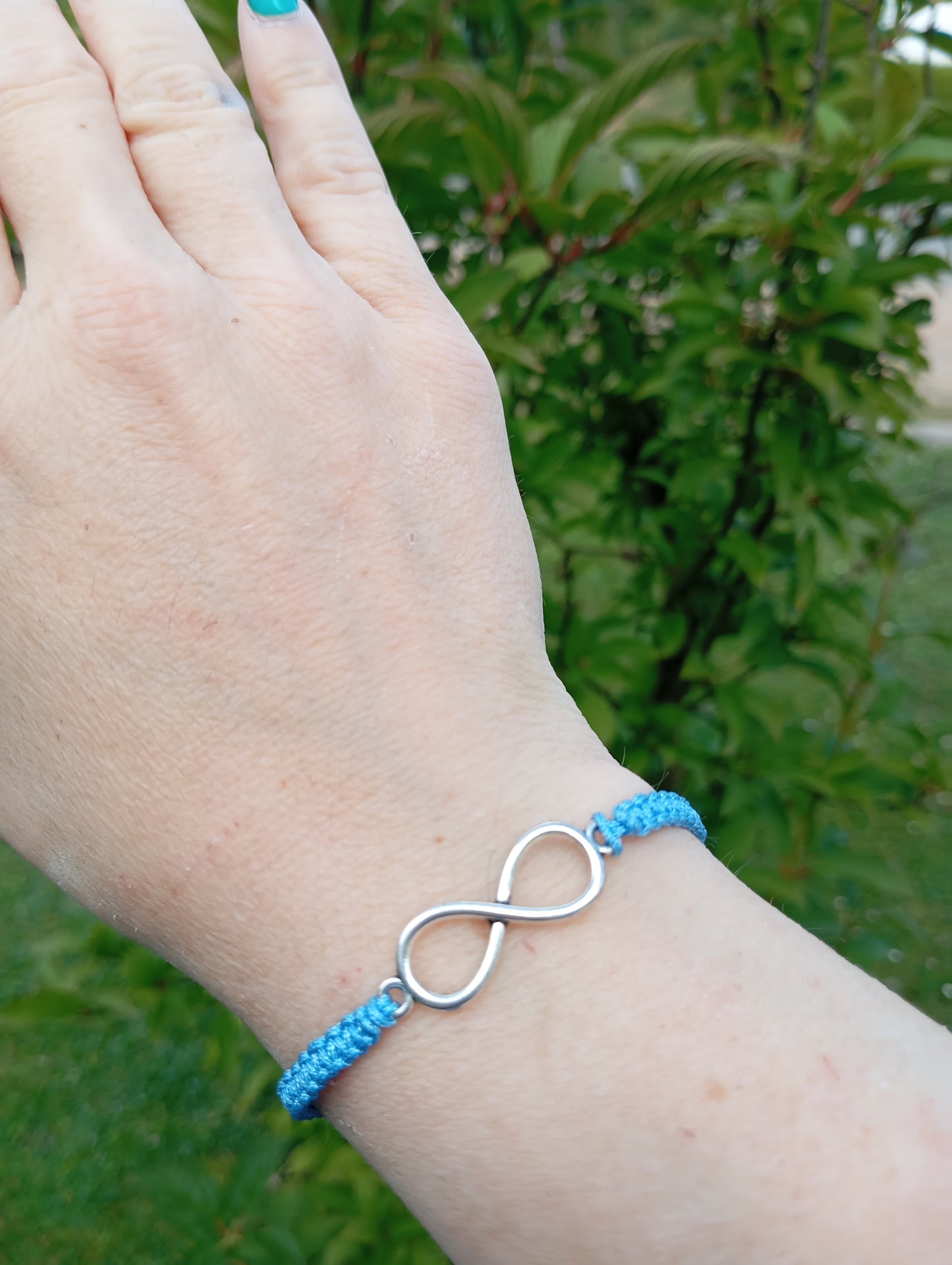 Makramee Armband Infinity Sky
