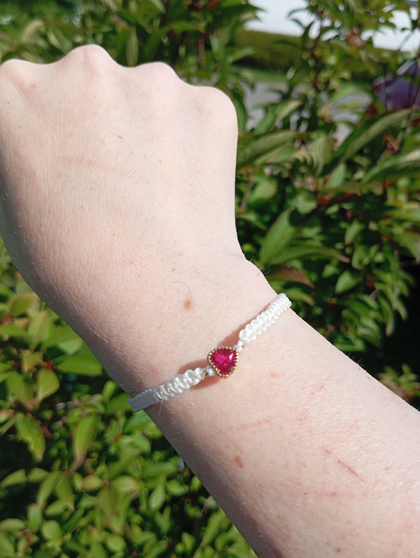 Makramee Armband 💖 Ruby Heart