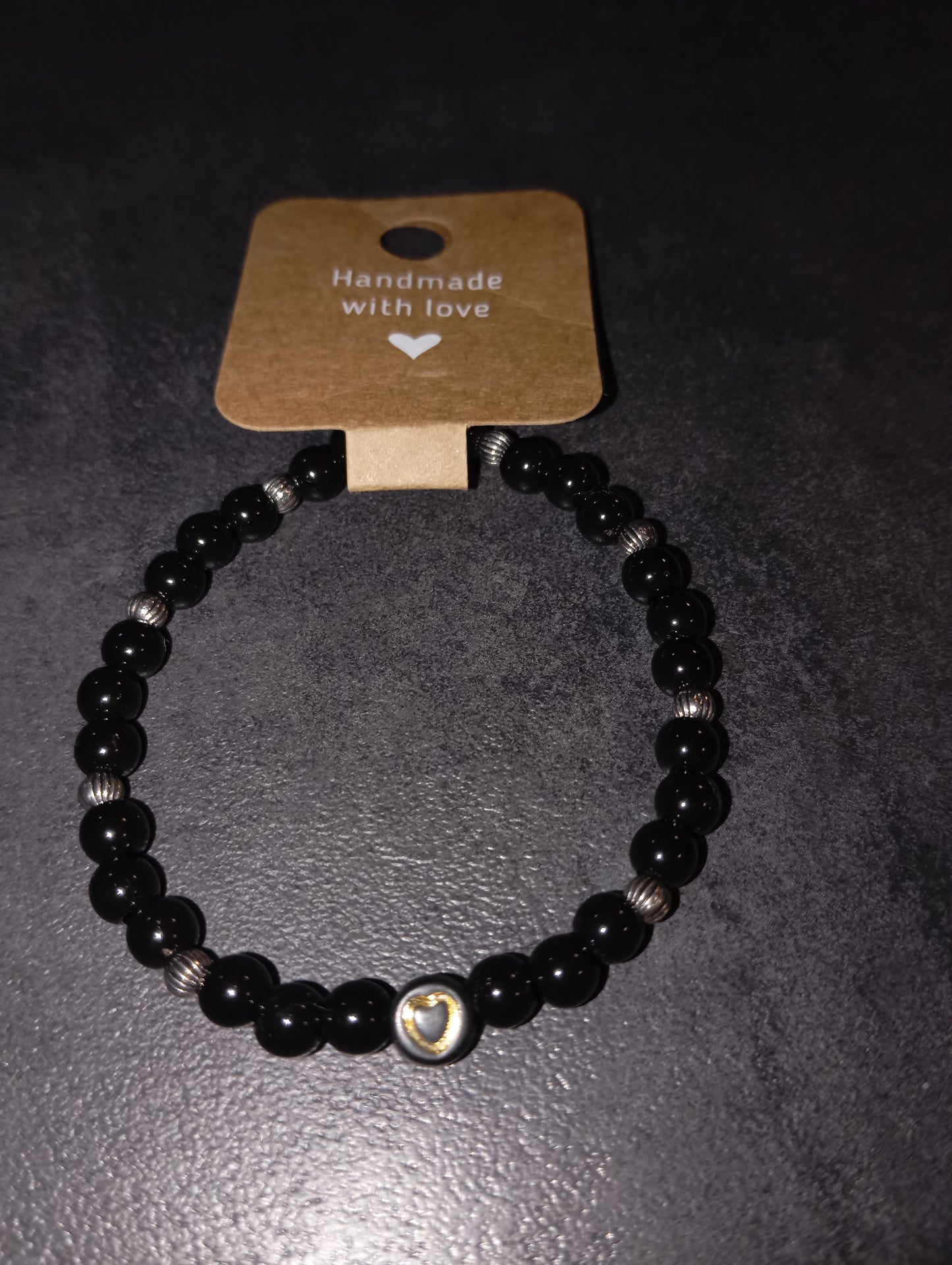 Armband schwarz mit Herz